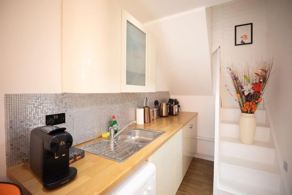 Cozy Studio In Central Londyn Zewnętrze zdjęcie